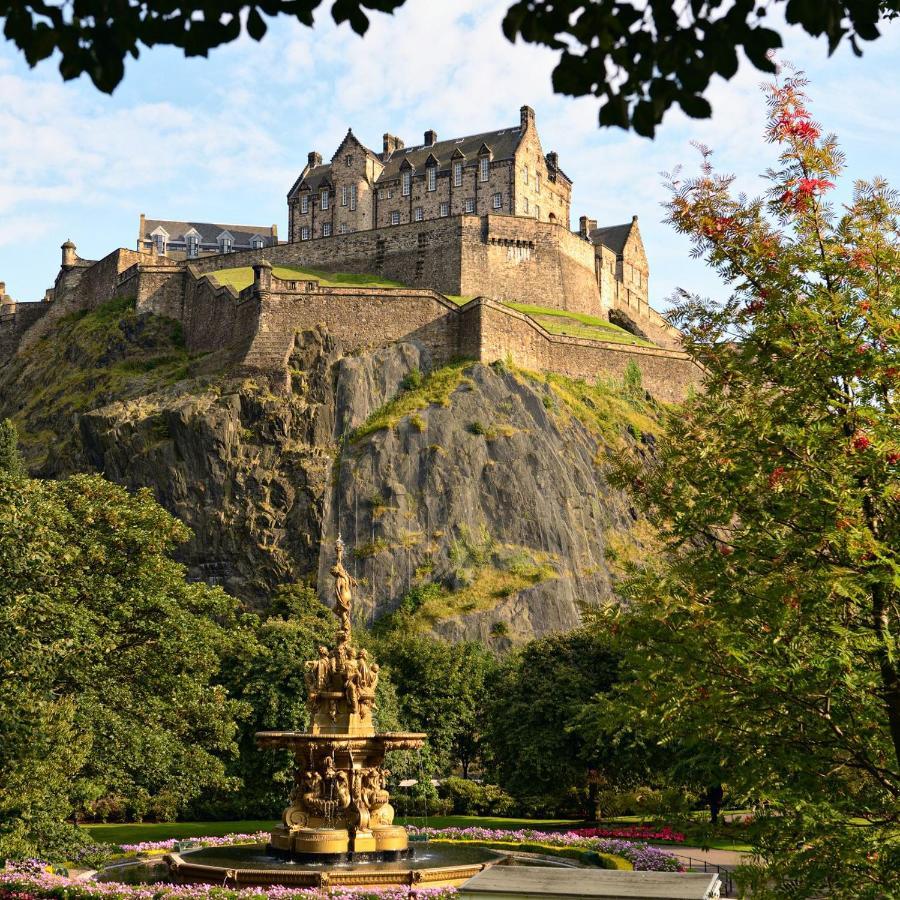 2Bedroom Apartment By The Castle Edinburgh Exterior photo
